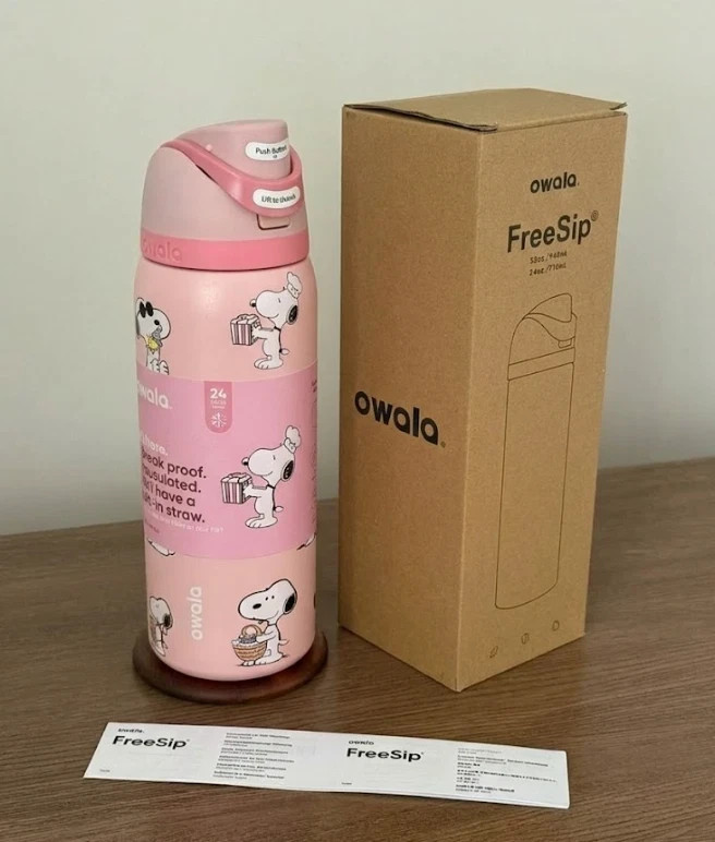 SALE - Owala FreeSip 32oz Pink Snoopy Peanuts Exclusive Edition Water Bottle New