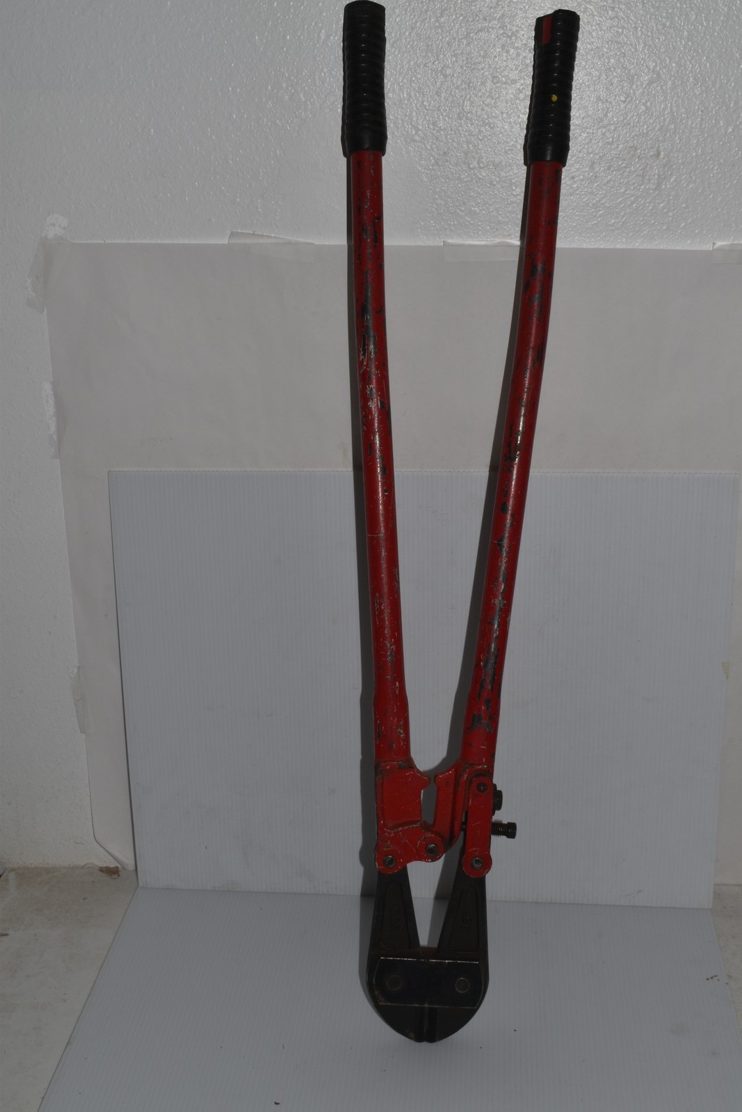 HEAVY DUTY 36" MODEL #900 BOLT CUTTERS   (ZUL16)
