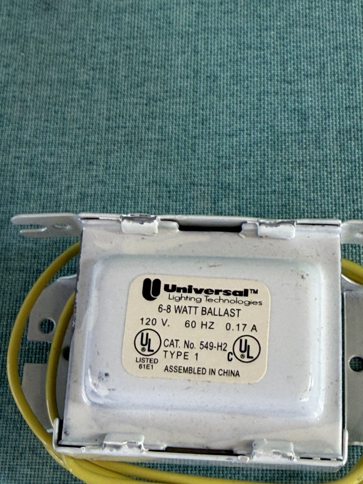 Lot Of 2. Universal Lighting Technologies Model 549H2