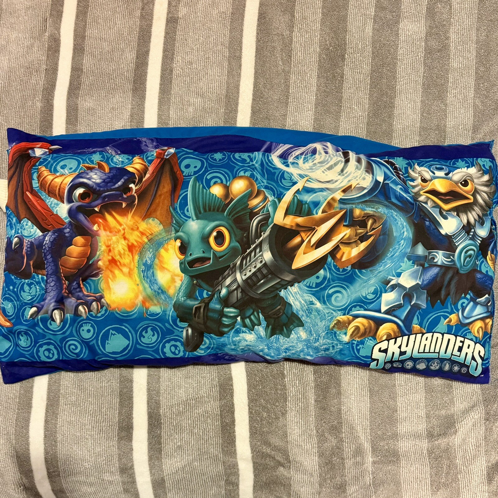 Skylanders Body Pillow Spyro Sky Friends Discontinued Unavailable VERY RARE USED