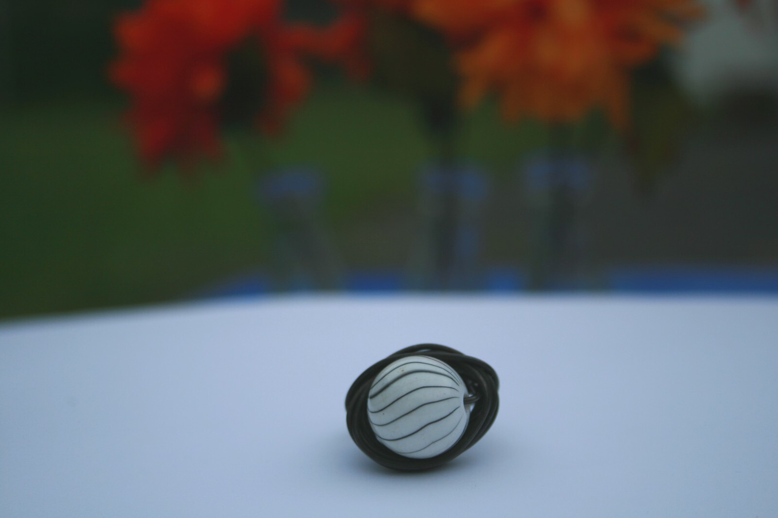 Large Wire Wrap Statement Ring, White Black Striped 'Marble' Charm, Size 8, NEW