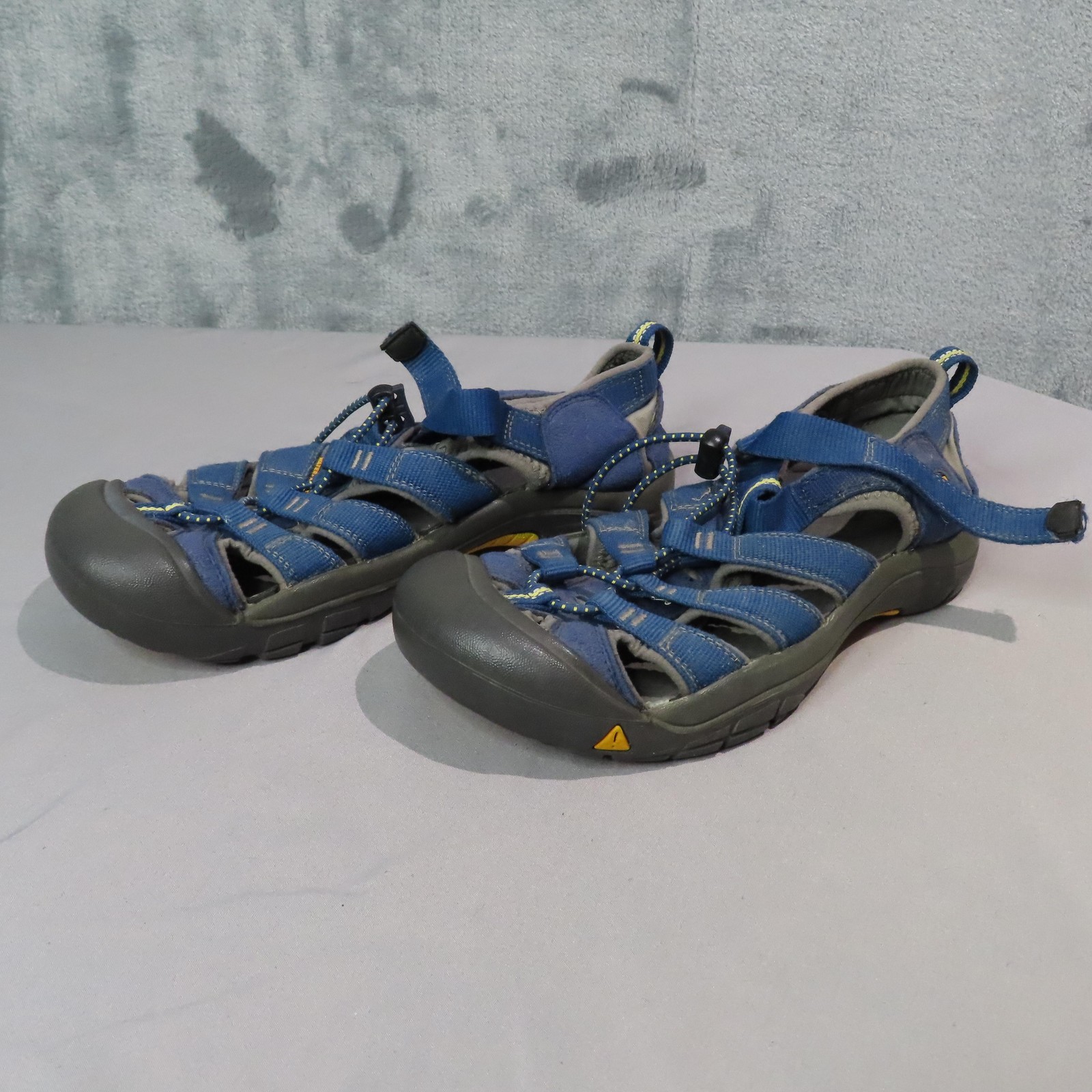 Keen Shoes Mens Size 5 Blue Newport H2 Waterproof Hiking Sandals Closed Toe