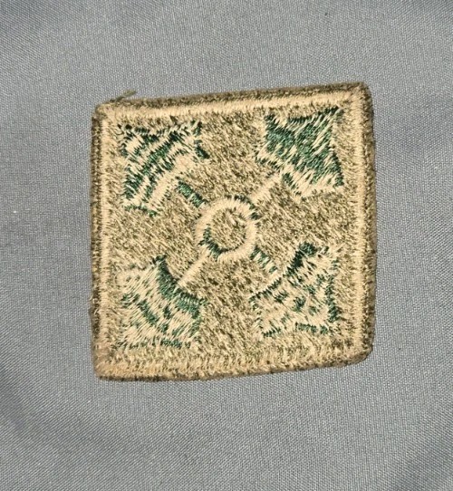 ORIGINAL WWII US ARMY 4TH INFANTRY DIVISION JACKET SLEEVE INSIGNIA PATCH