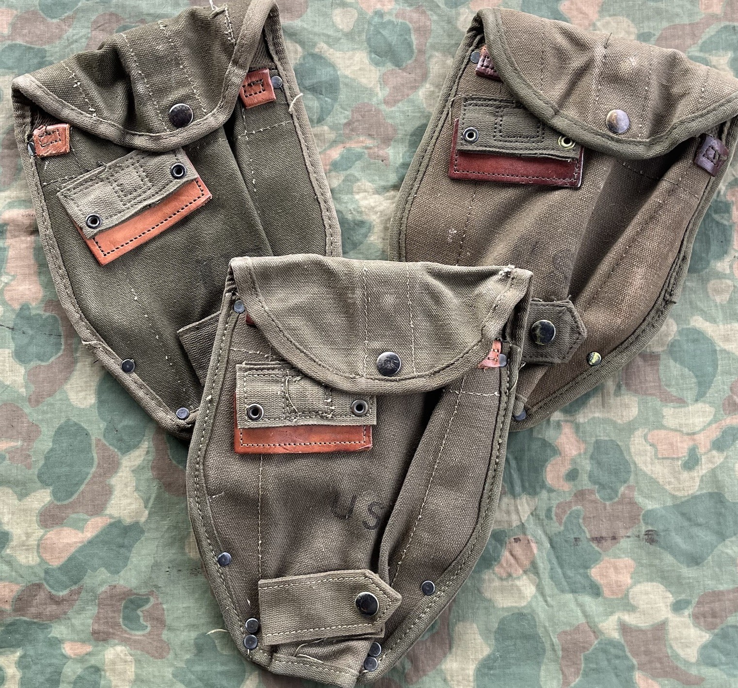 One (1) US Army USMC Vietnam Era M1956 M56 Shovel Cover Entrenching Tool Pouch