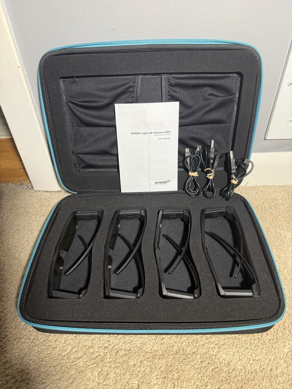 Lot of 4 XPAND Light 3D Glasses with Carrying Case Home Theater TV Eyewear