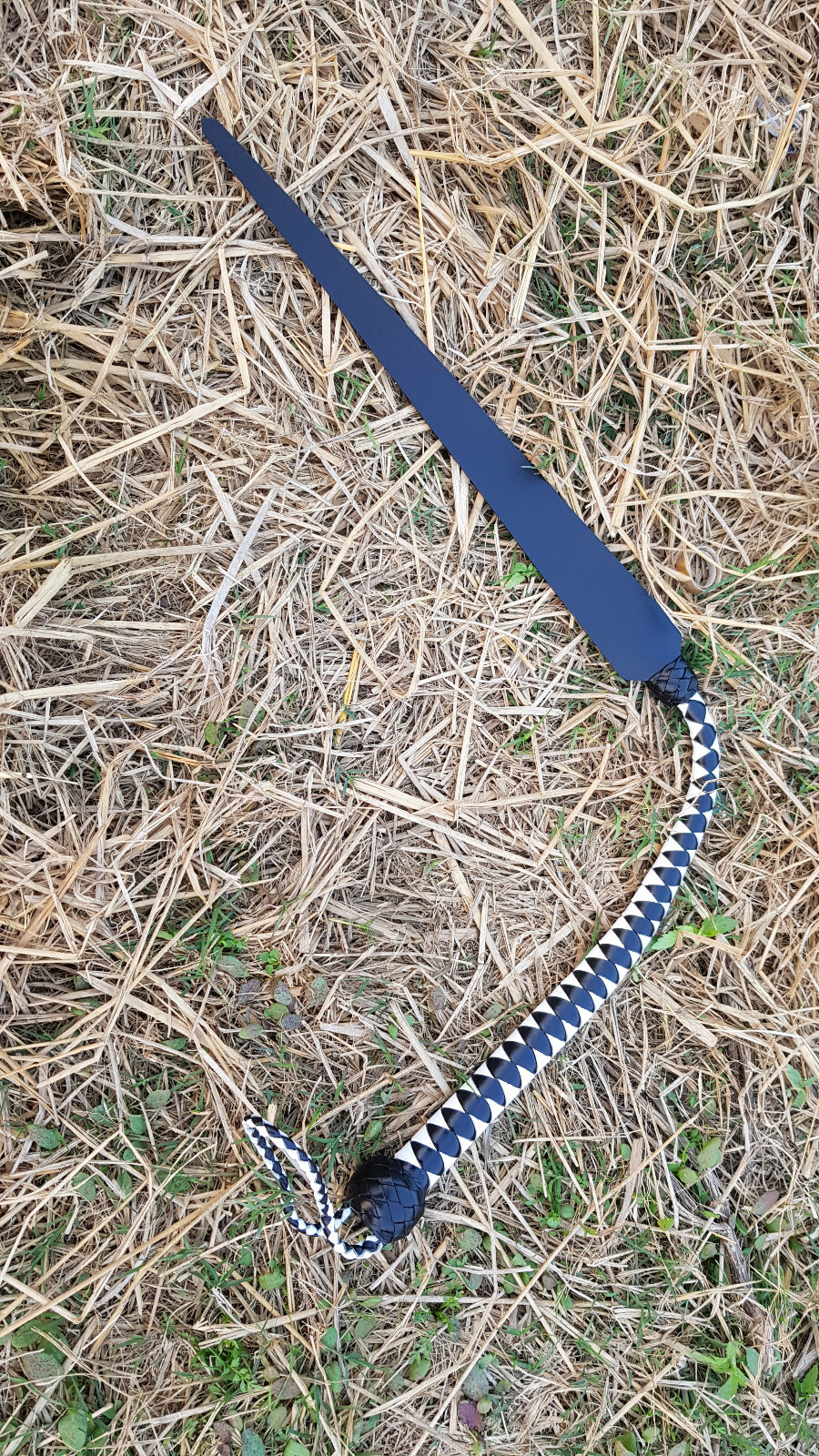 Heavy Cowhide Leather Flogger 3 Feet Bullwhip Single Dragon Tail Spanking Whip