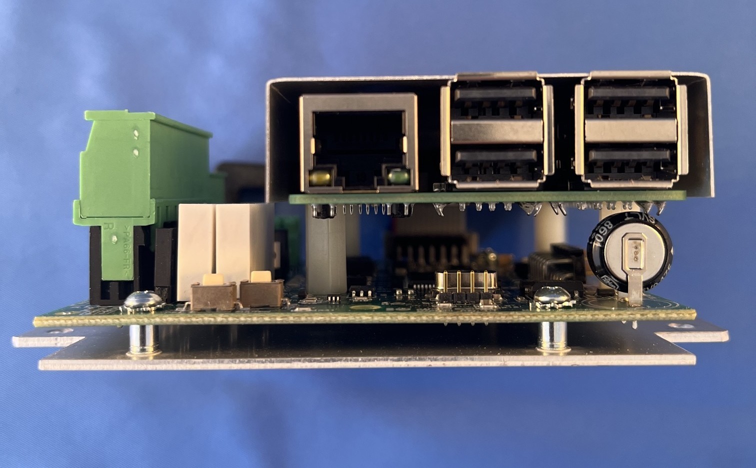 Access Control One Door Kit incl. Cansec controller, PS, prox reader, 24 cards