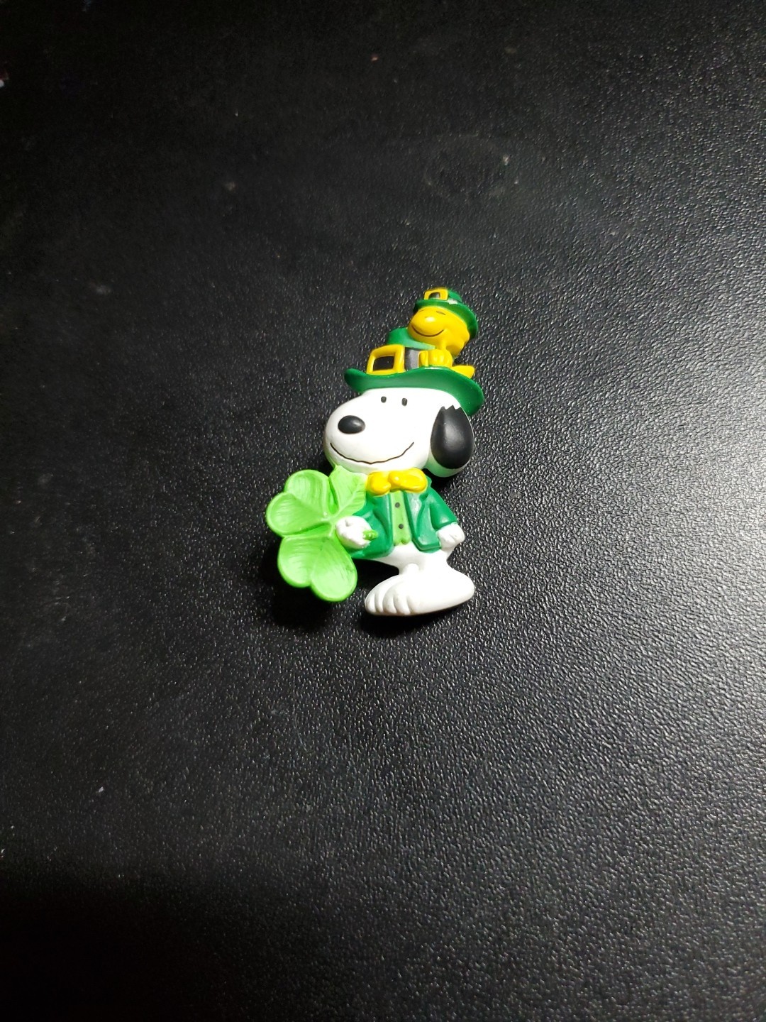 Hallmark St Patrick's Day Snoopy And Woodstock Shamrock Brooch/Pin