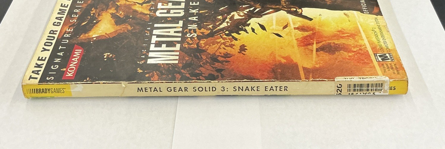 Metal Gear Solid 3 Snake Eater BradyGames Stategy Guide Includes Poster --S2G--