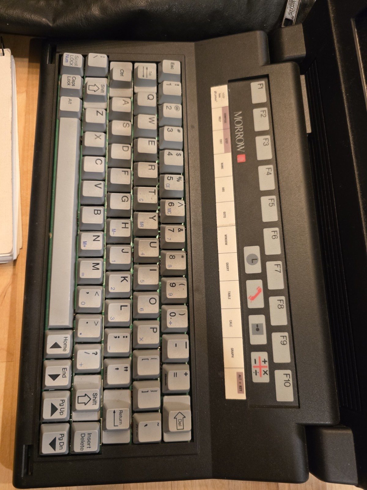 Rare Morrow Pivot II Portable Computer w Owner Manual DOS Boot Disk Power Supply