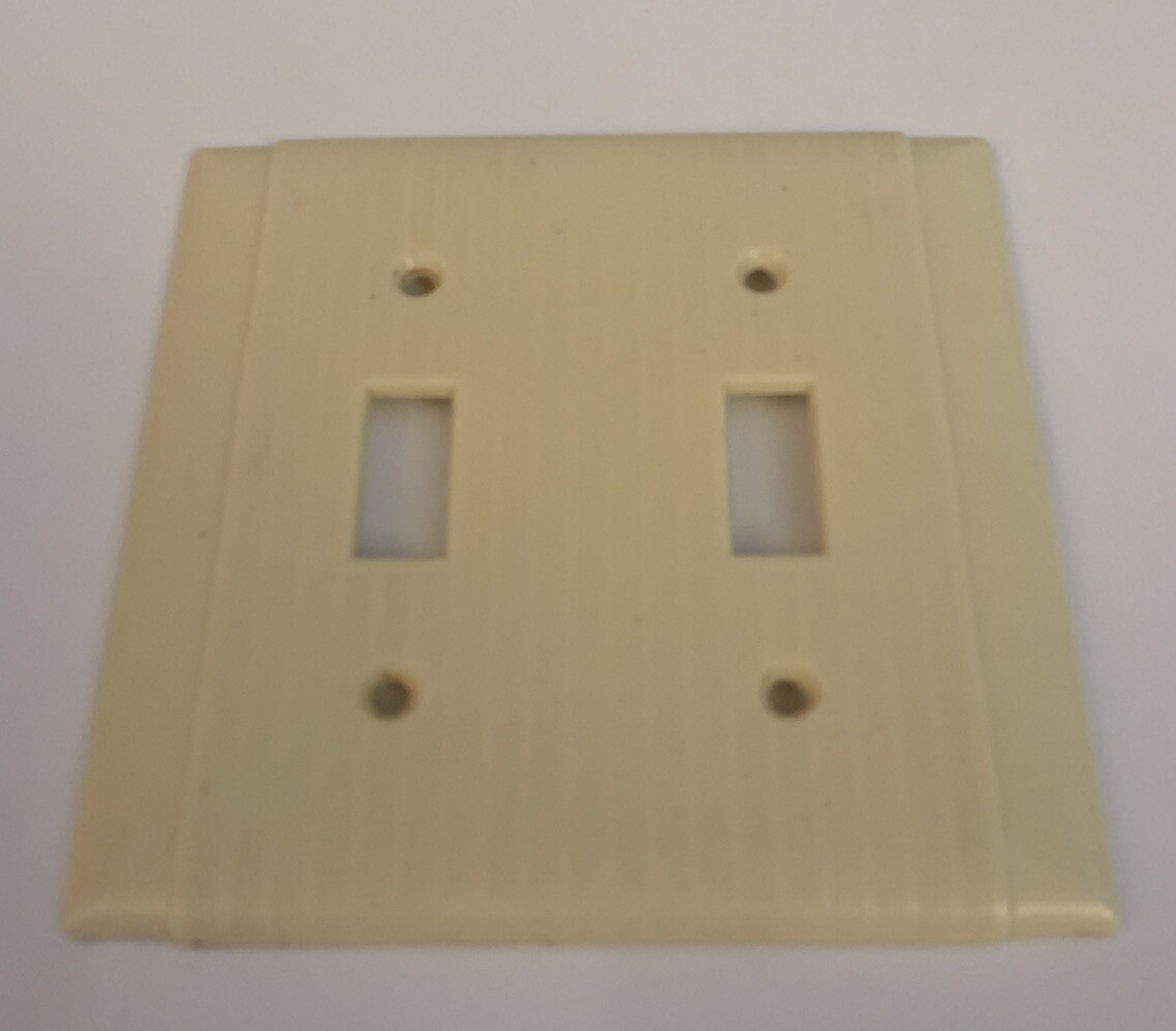 Vintage Leviton Bakelite Electrical Double Switch Cover In Almond
