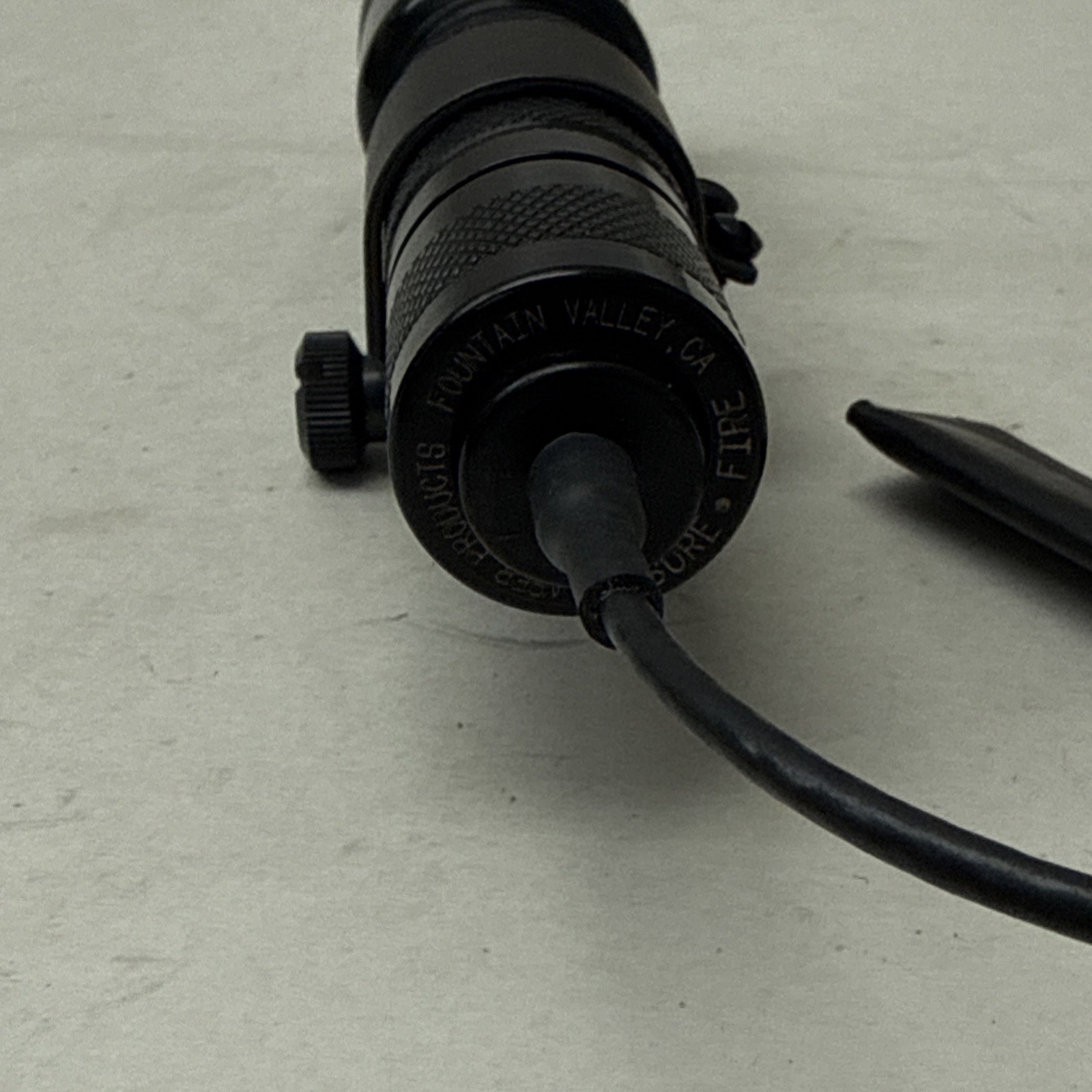 Old School Black Hawk Down Laser Devices Surefire 600 Series Flashlight 727 6P