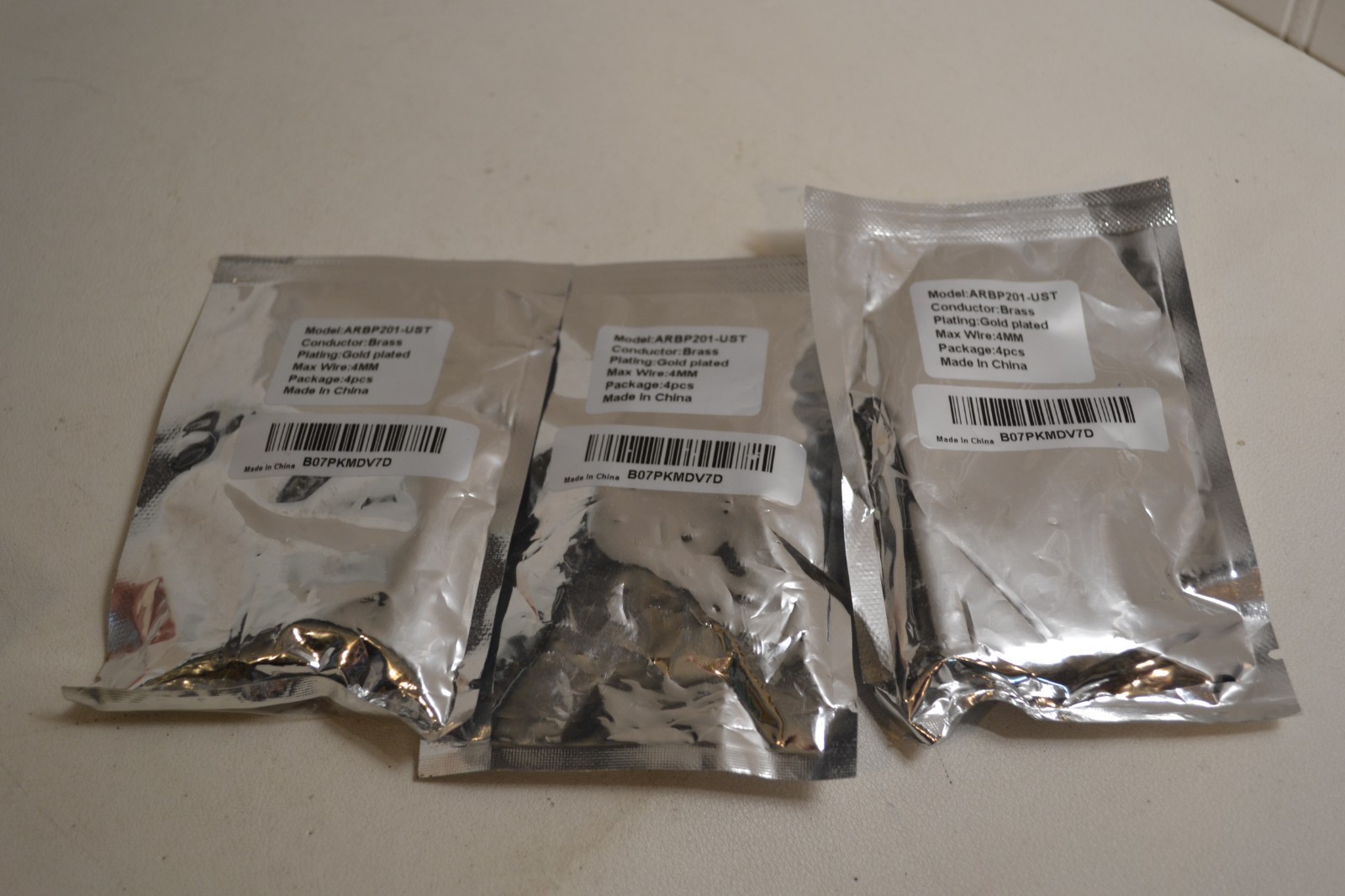 LOT of 3 packages with 4 in each Tertullus Banana Plug 24K Gold Plated
