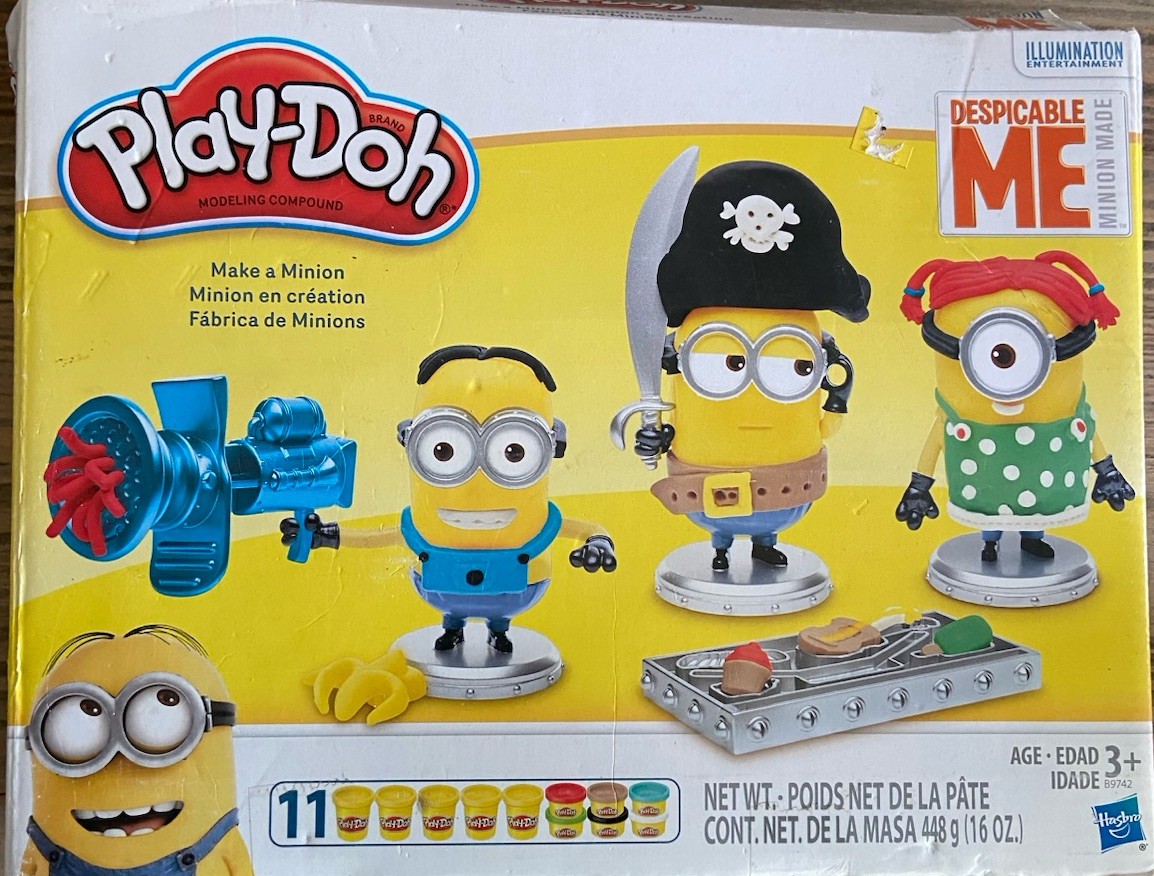 Hasbro Play-Doh Despicable Me Make A Minion Set No Dough + Bonus Roller Tool