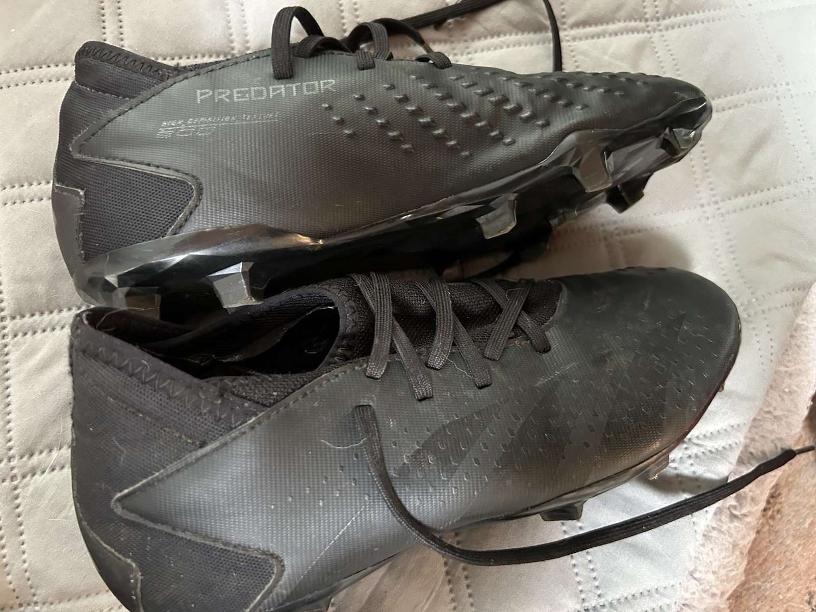 Adidas Predator High Definition Texture Cleats Size 5