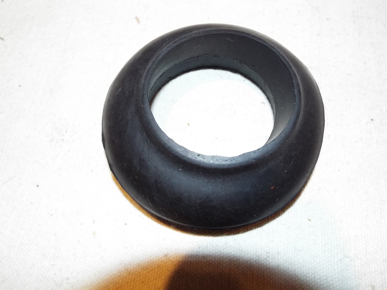 Fuel Tank Filler Neck Grommet, 47 48 49 50 51 52 53 54 55 CHEVY & GMC TRUCKS USA
