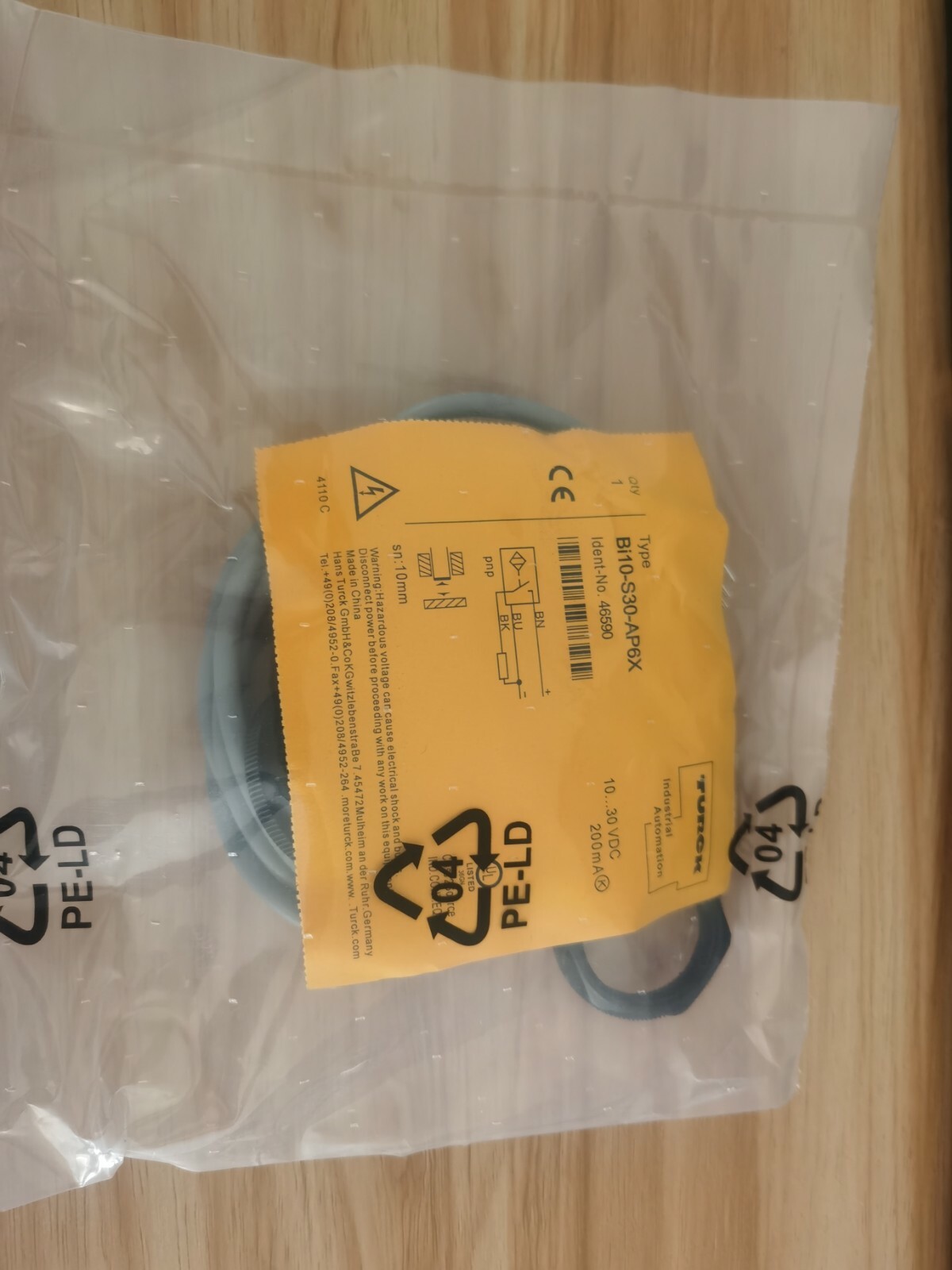 NEW TURCK BI10-S30-AP6X SENSOR FREE SHIP  *TT