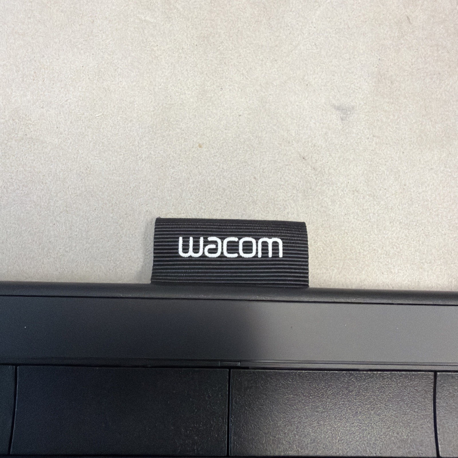 Wacom Intuos CTL-4100 Small Drawing Tablet - Black