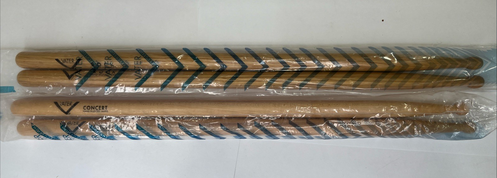 Lot of 2 Pairs of Vater Rock & Concert Wood Tip Drumsticks