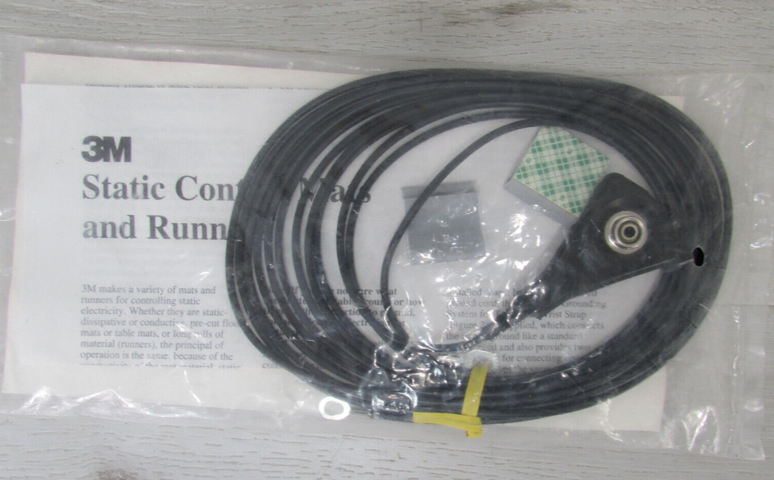 3M 3048 Wrist Strap/Table Mat Static Grounding System -Cord & Clips