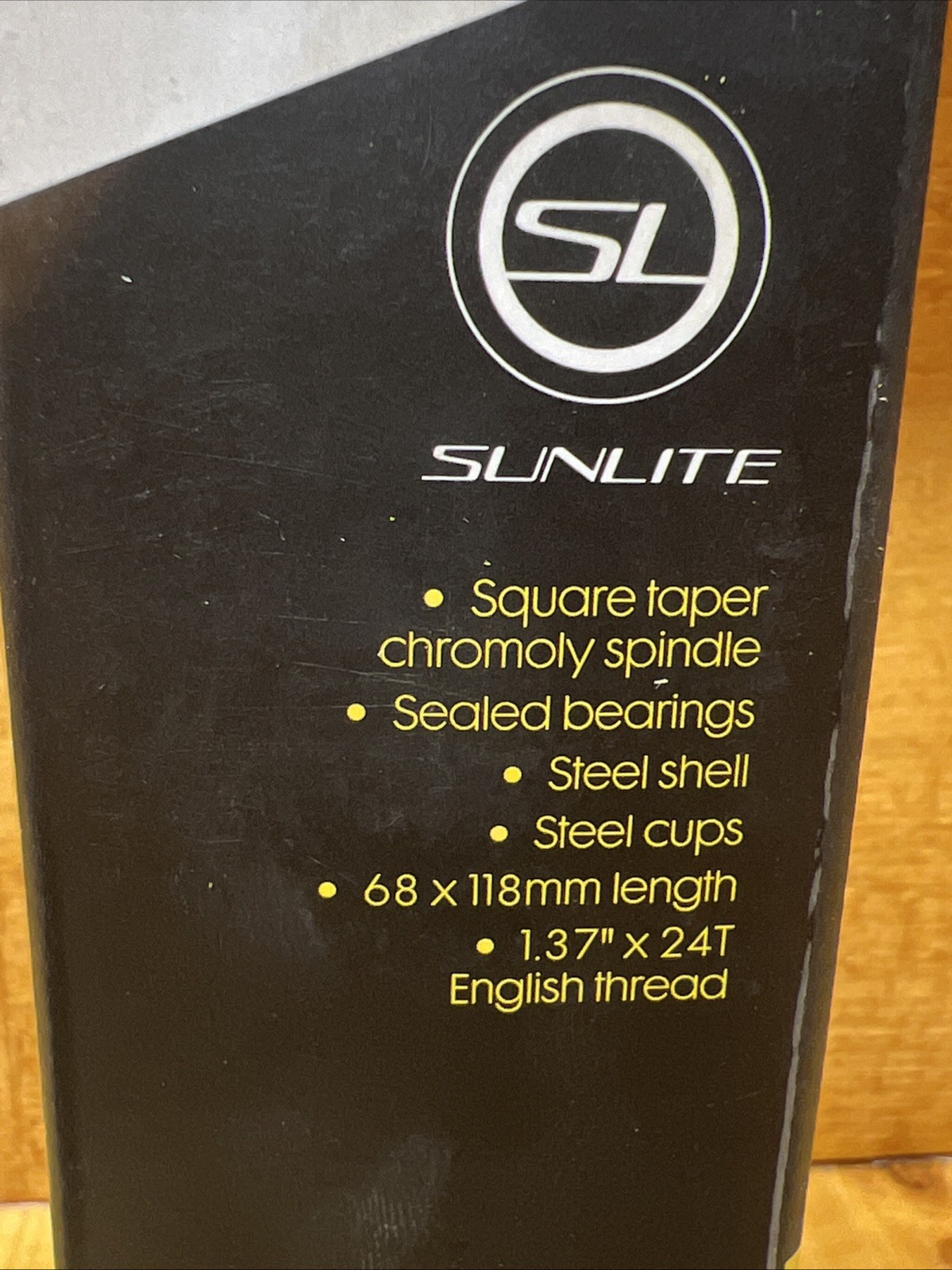 Sunlite SL-26 BSA Square Taper Bottom Bracket with Sealed Bearings