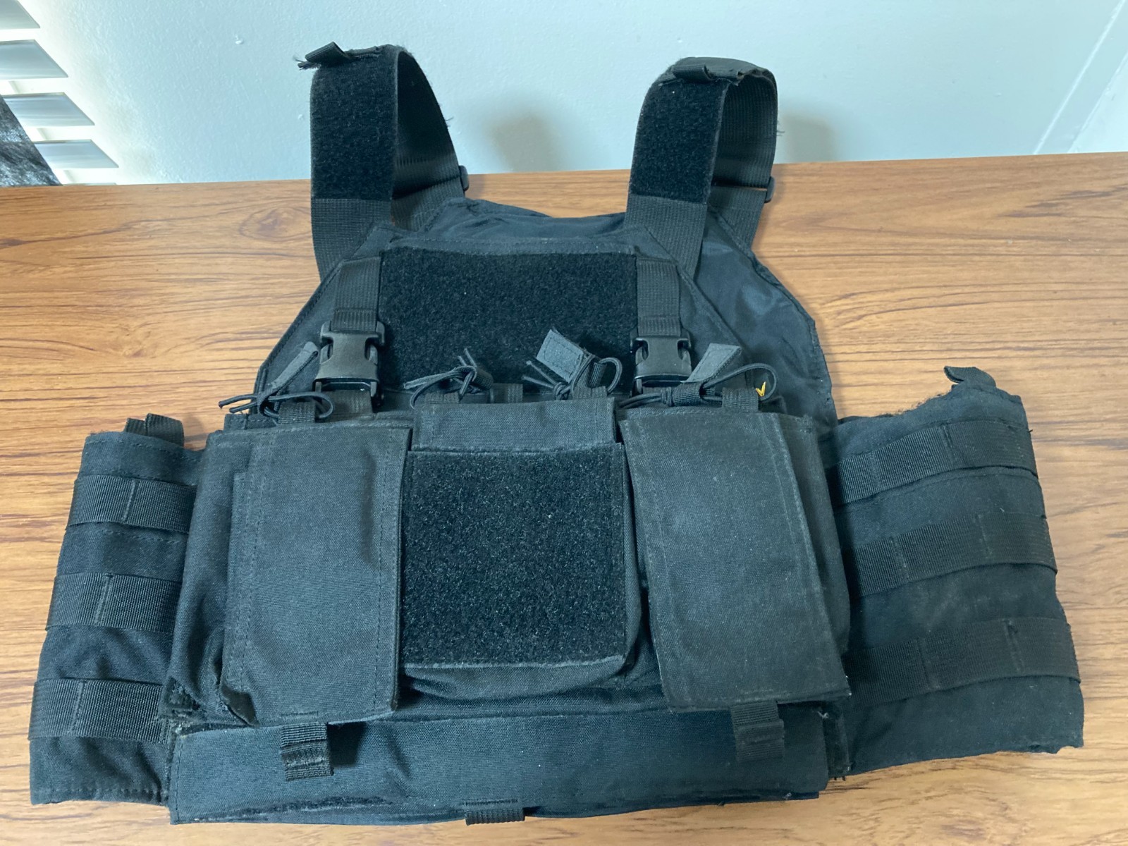 Velocity Systems Mayflower Plate Carrier Size S/M Black