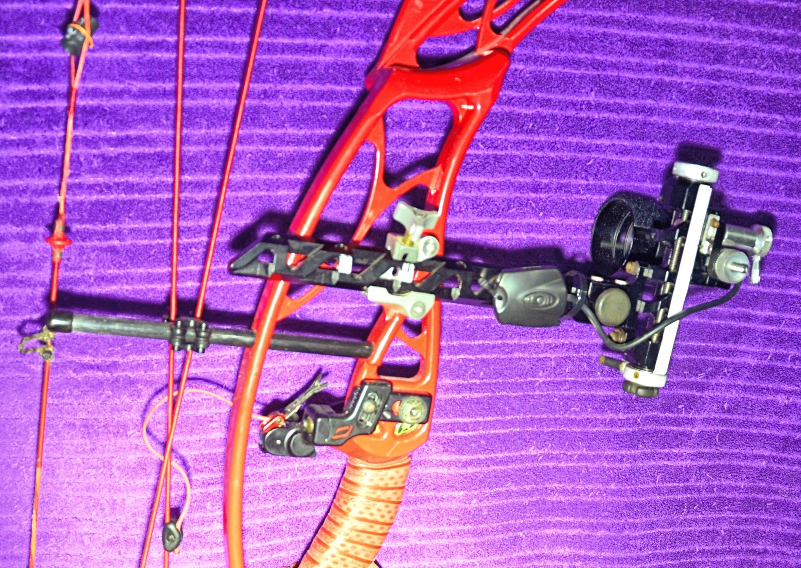 Rytera Archery Alien Nemesis RH Bow 50-60 LBS 28”DL *Setup 3D Target Bow*