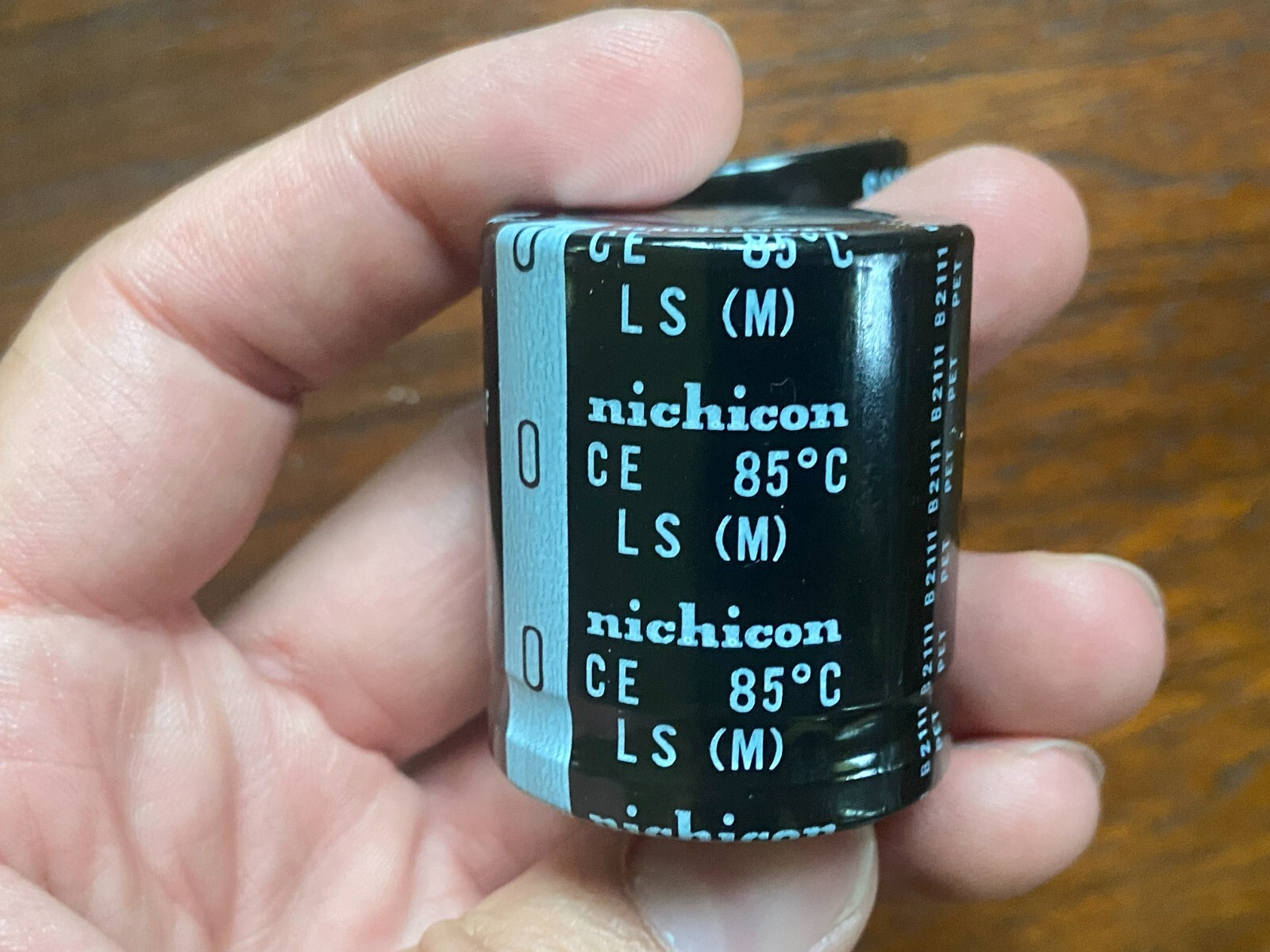2 Replacement Main Filter Capacitors for Marantz 2230B Nichicon 6800 uf 80v 35mm