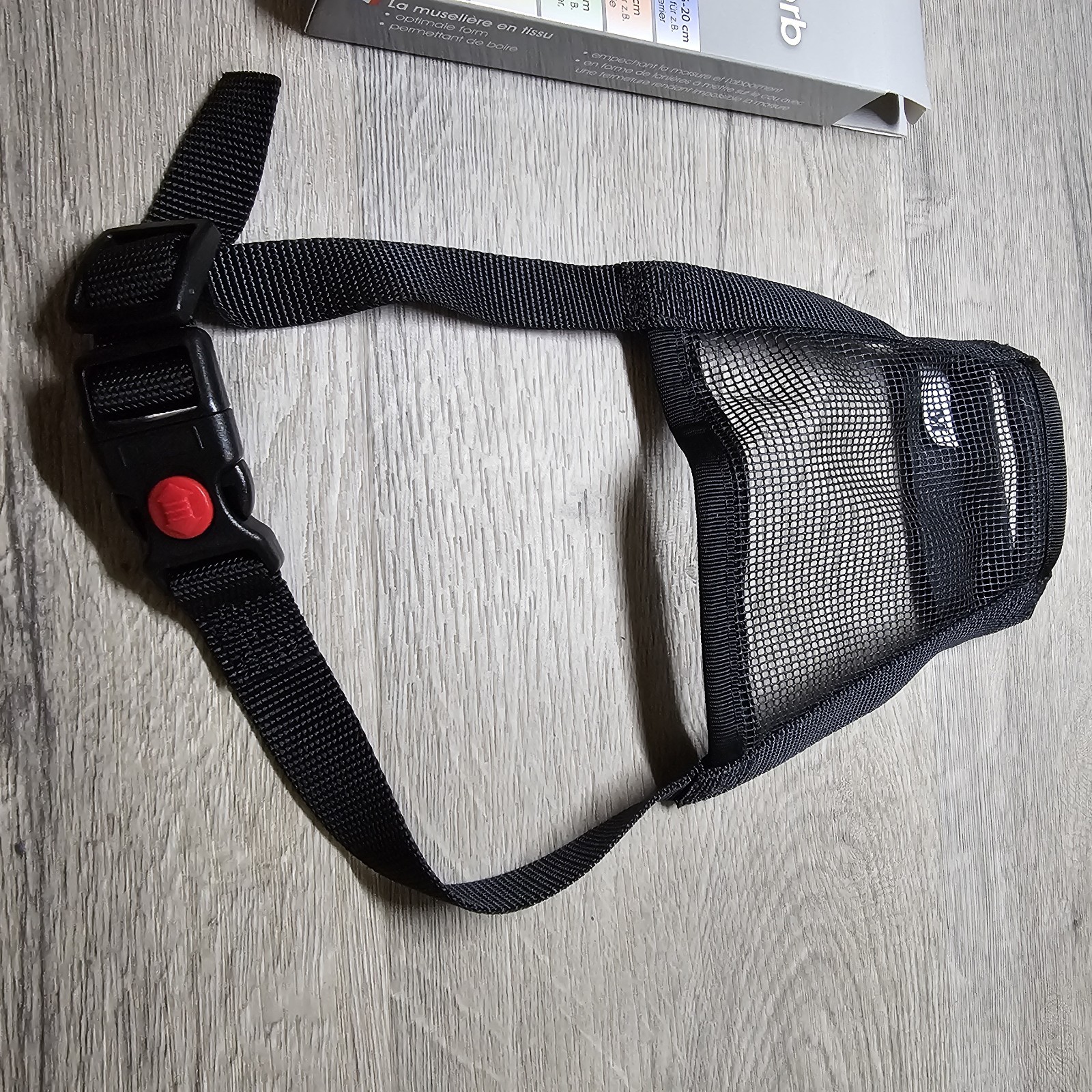 Dog Muzzle Size Medium 21-27 CM Black Adjustable ~ Open Box