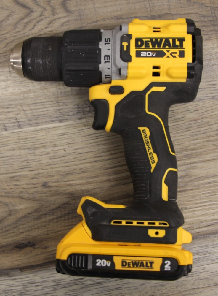 DEWALT DCD805 20V MAX 1/2" Brushless Drill W/ 2AH Battery