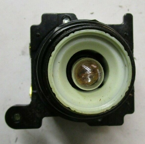 Cutler Hammer E34XB120 Corrosion Resistant Pushbutton 10250T 91000