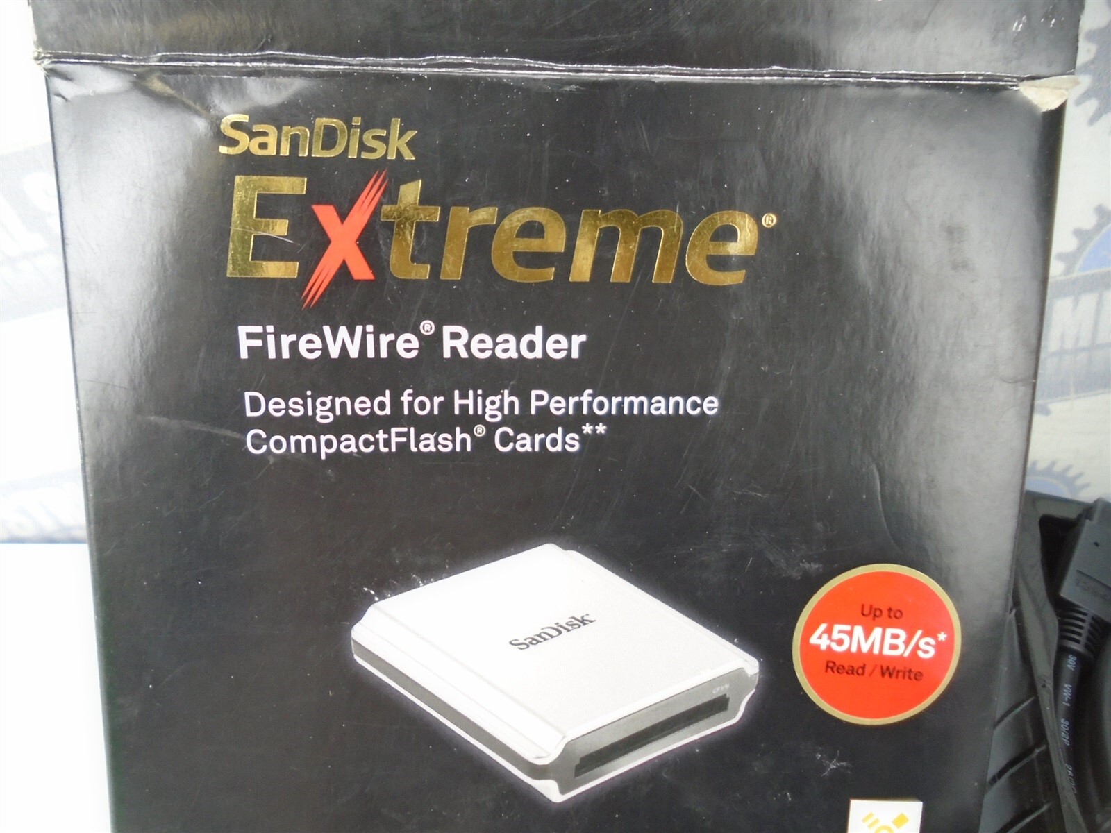 SANDISK - SDDRX4-CF-901 - EXTREME - Firewire CompactFlash READER - (NEW in BOX)