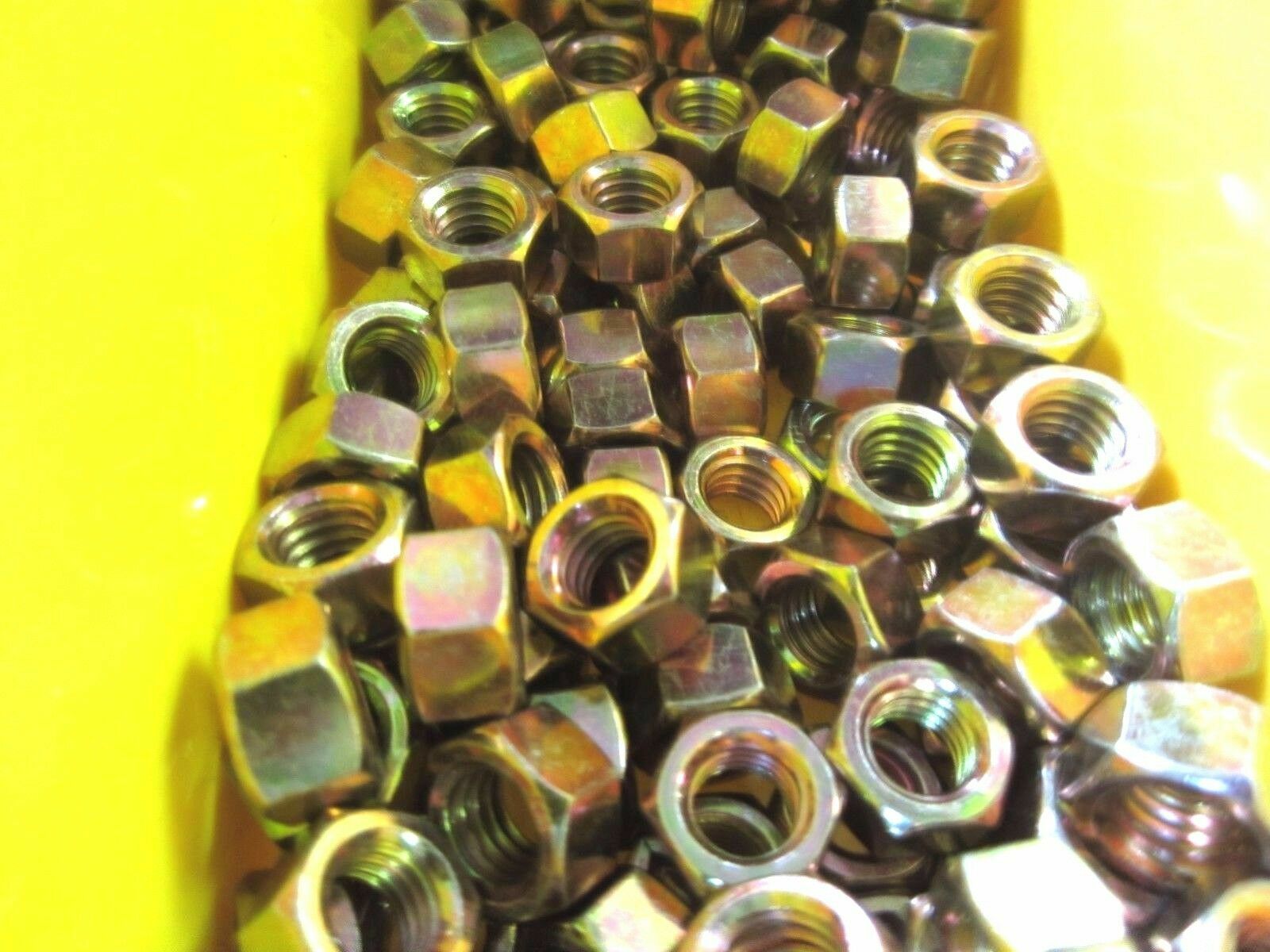 500 3/8-16 Hex Nuts Grade 8 Zinc Yellow