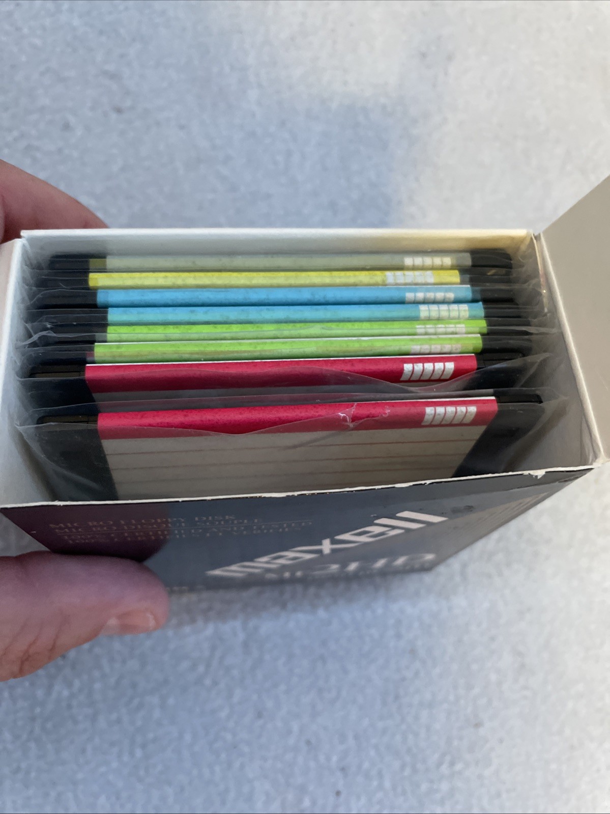 Maxell MF2HD 3 1/2" 1.44 MB floppy disks, 8 Count
