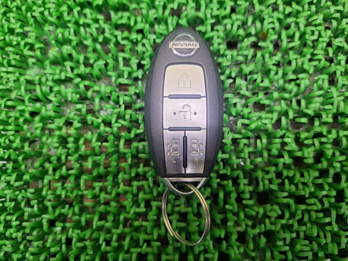 Nissan SERENA C26 C27 ELGRAND E52 Genuine Smart Key 4 button Keyless Remote