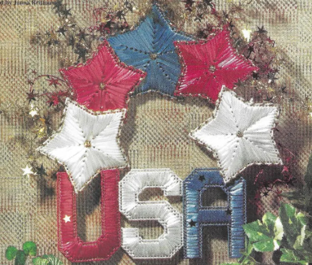 Vtg Rare USA Celebration Wreath Ndlpt '97 Pattern~Plastic Canvas Crafts Mag.
