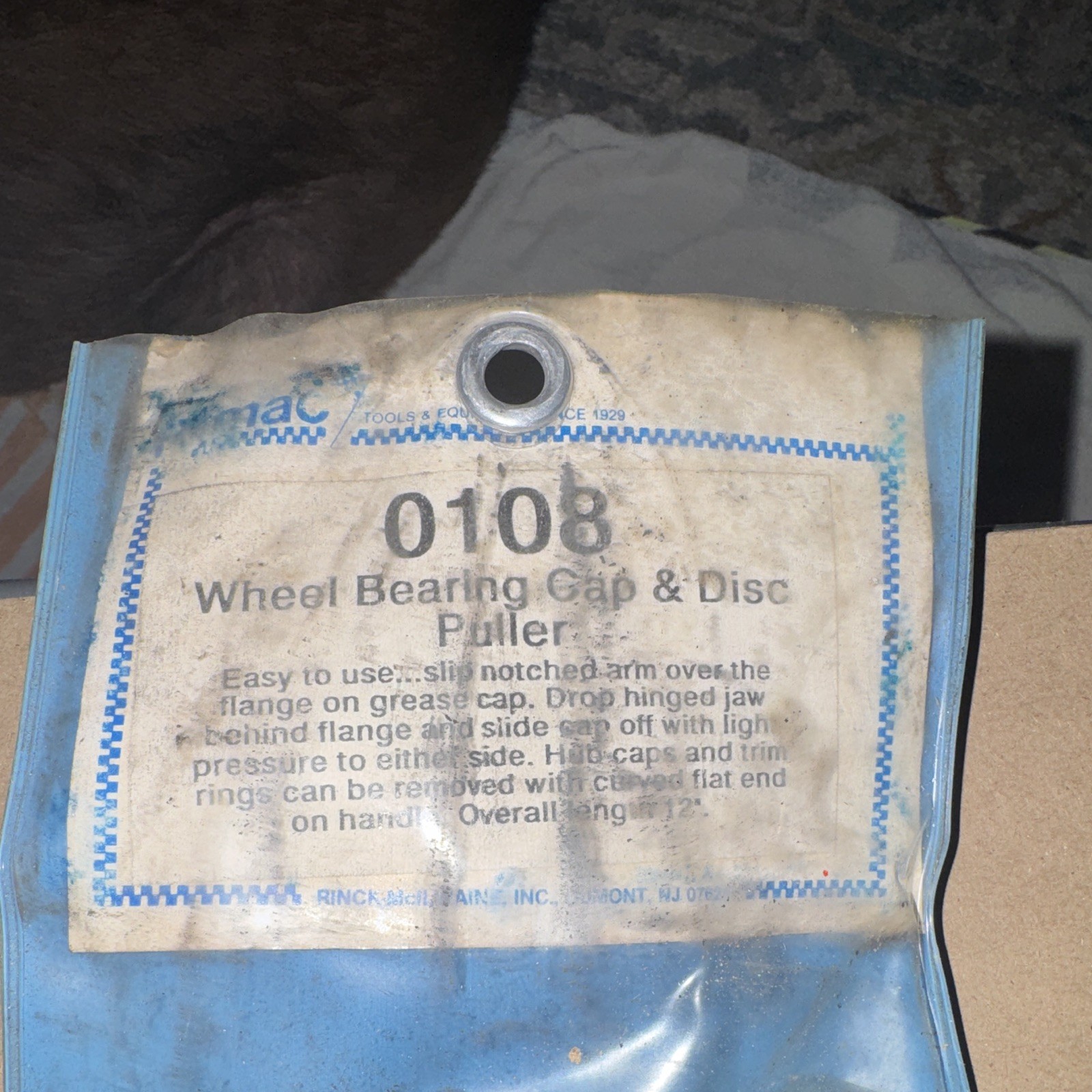 Wheel Bearing Cap And Disk Puller