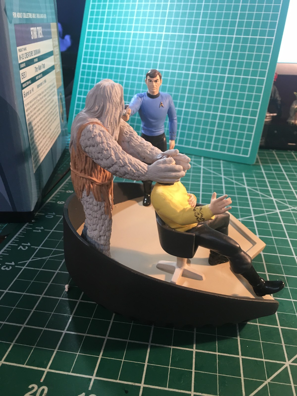 Star Trek Applause "M-113 Creature" in original packing with certificate