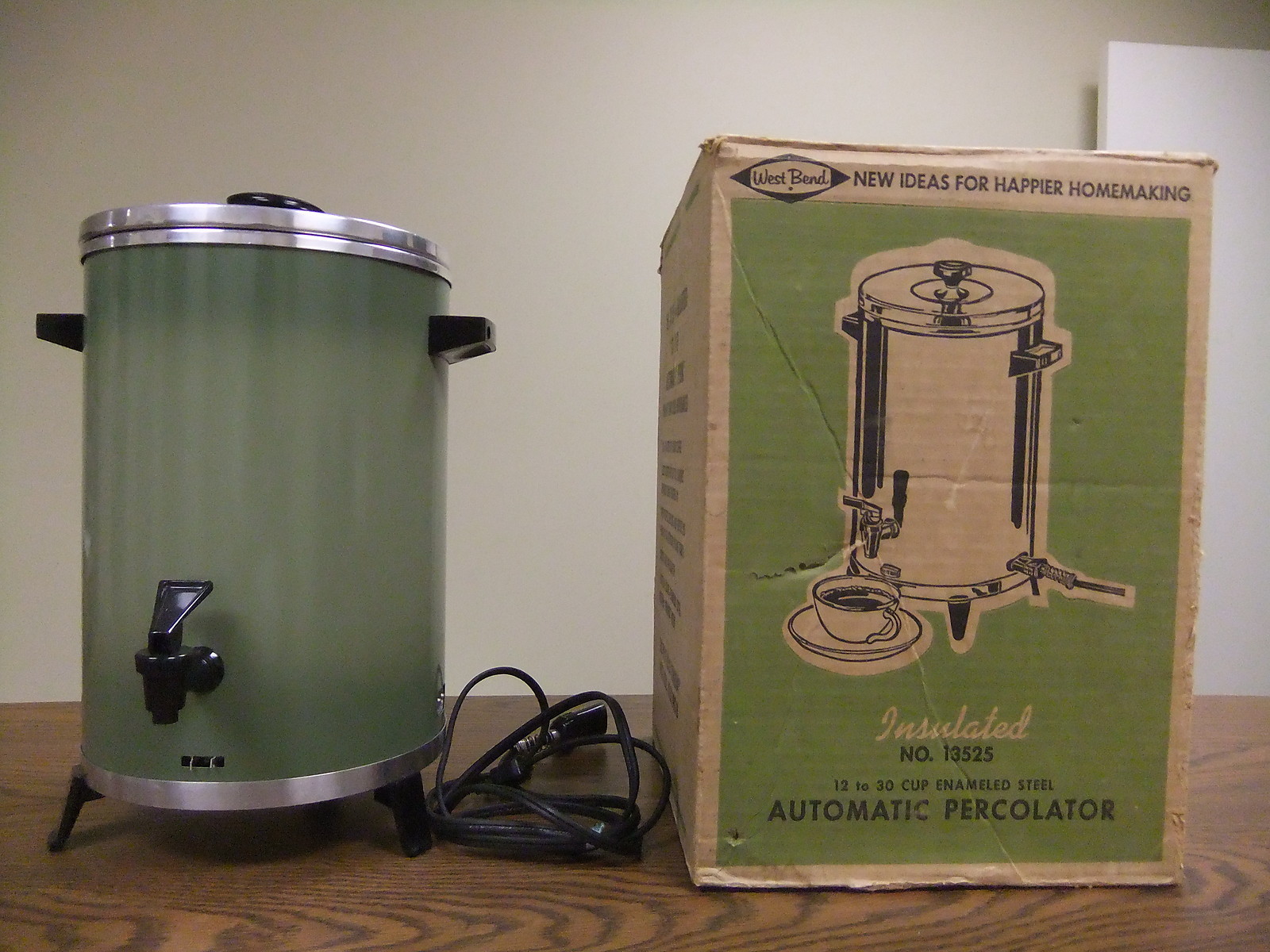 1970 Boxed West Bend Avocado Green Automatic Percolator Insulated No. 13525