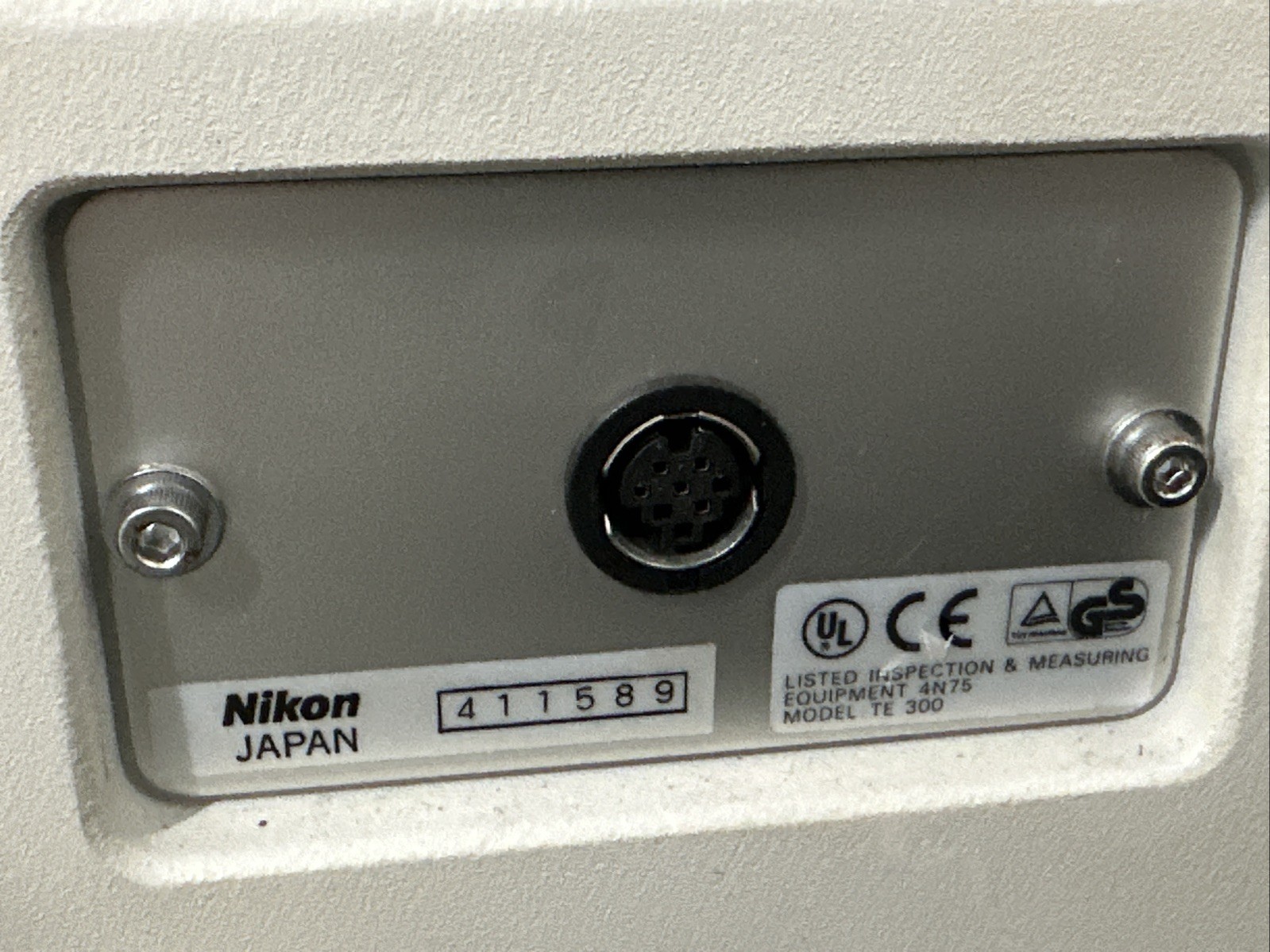 Nikon Eclipse TE300 Inverted Microscope Plan Fluor 10/20/40x Eppendorf 6540 R094