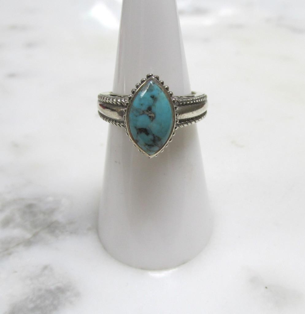 Women's Sterling Silver Turquoise Ring ~ Size 5.75 ~ 4.8grams ~ 6-A327