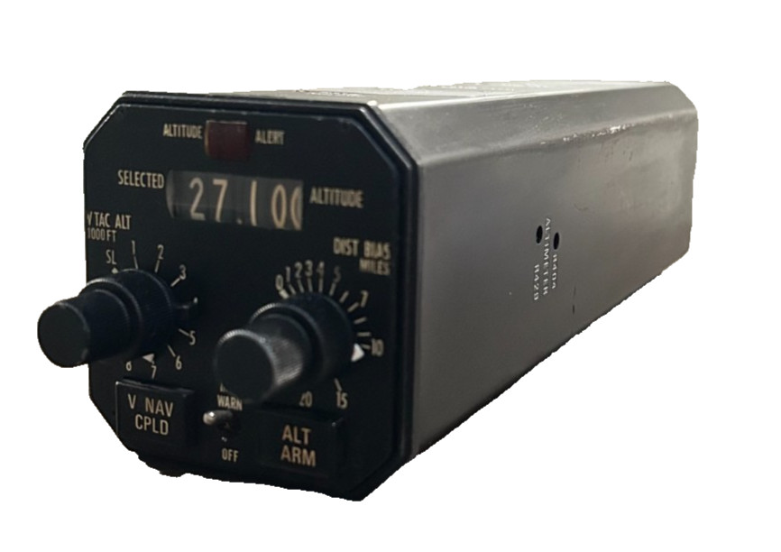 Bendix King KVN-395 Vertical Navigation Computer (Volts: 28) - PN: 066-3022-07