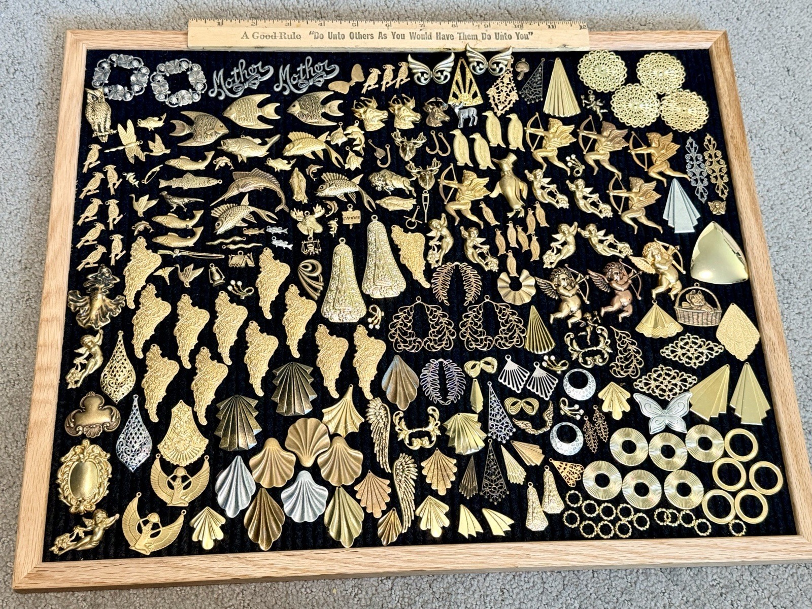 1 Lb + Vtg & New Metal Stampings Brass Gold Wings Cupids Fish Bulk Findings Lot
