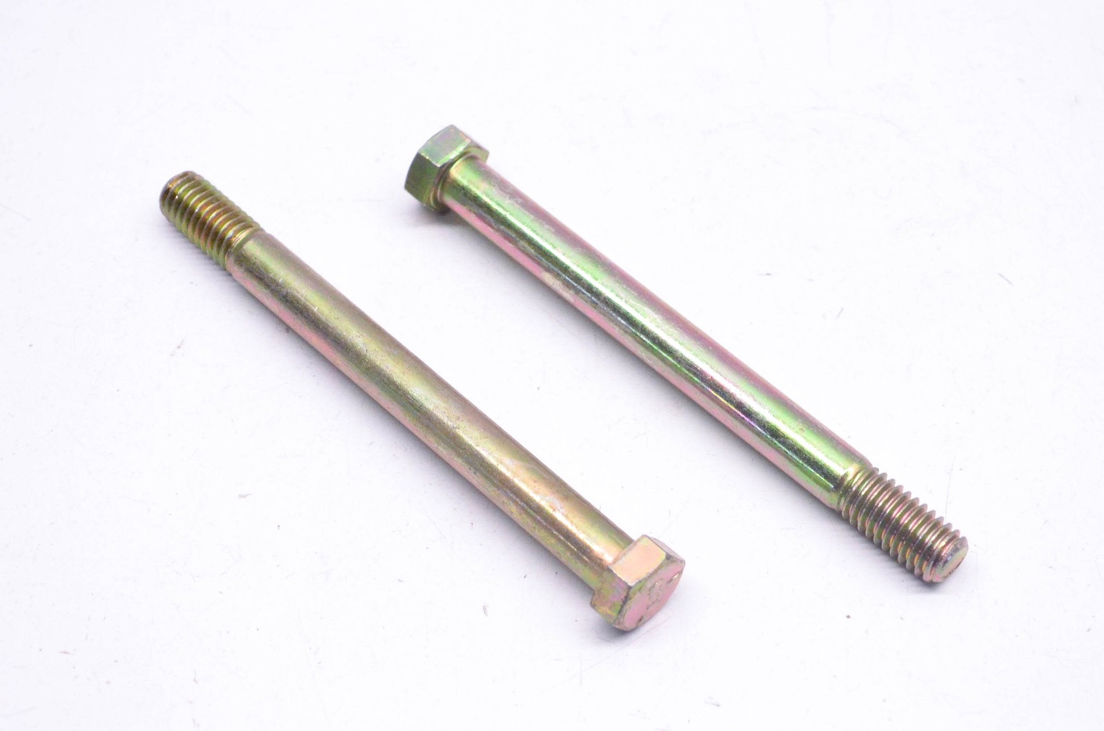 New OEM Arctic Cat 0124-051 Hex Cap Screws Qty 2 NOS