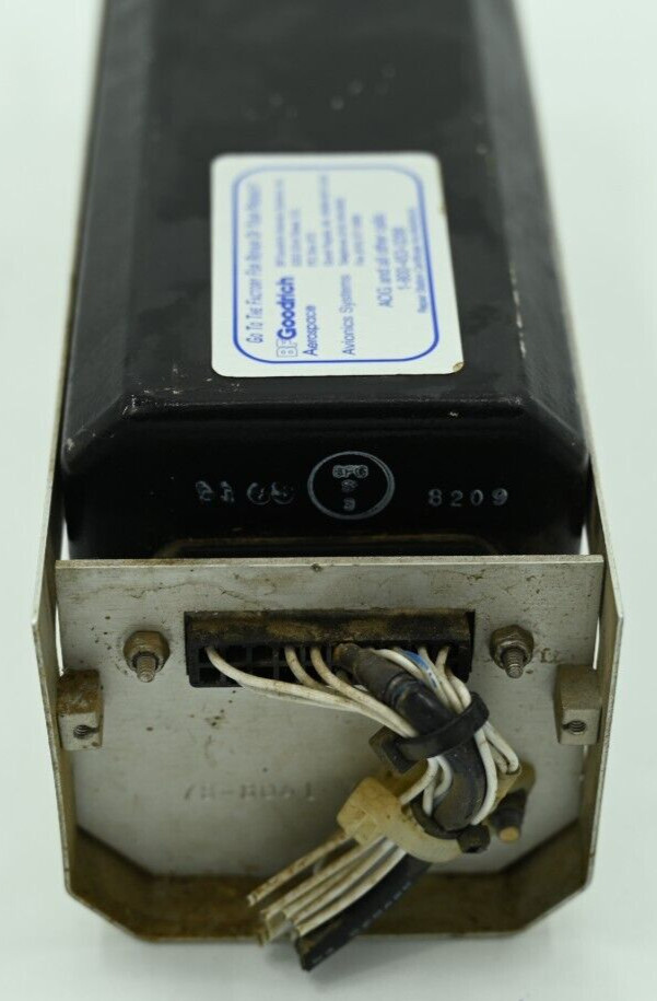 3M WX-8 Stormscope Display with Tray