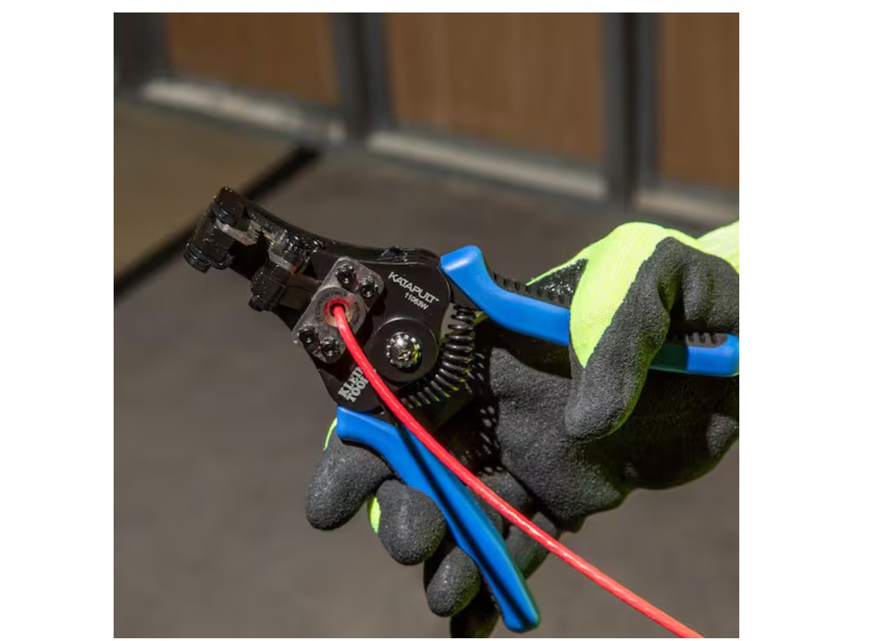 Katapult Wire Stripper & Cutter for 8-20 AWG Solid and 10-22 AWG Stranded Wire