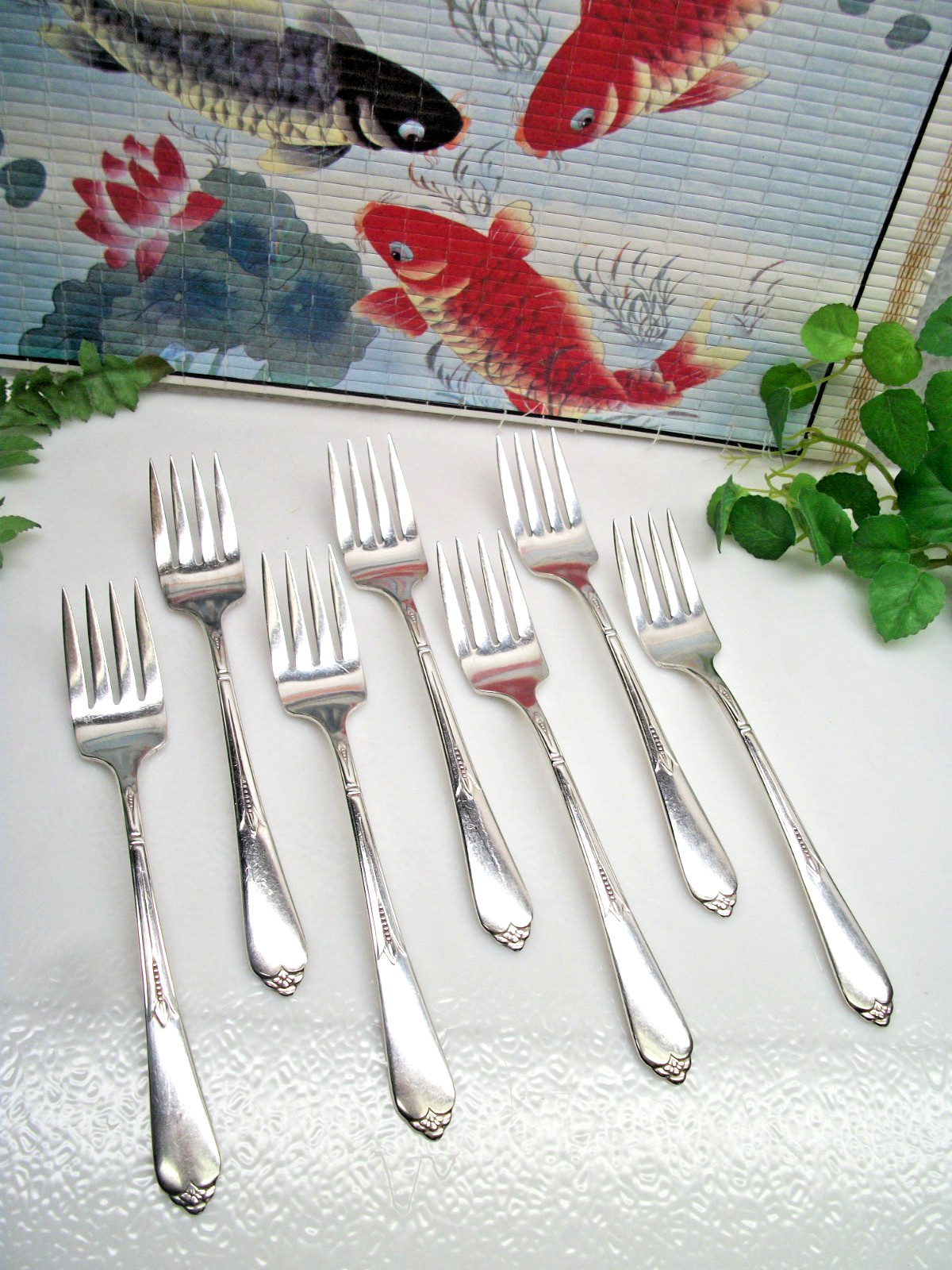 7   International  Anchor Rogers   INSPIRATION   Silverplate  Salad Forks   1933