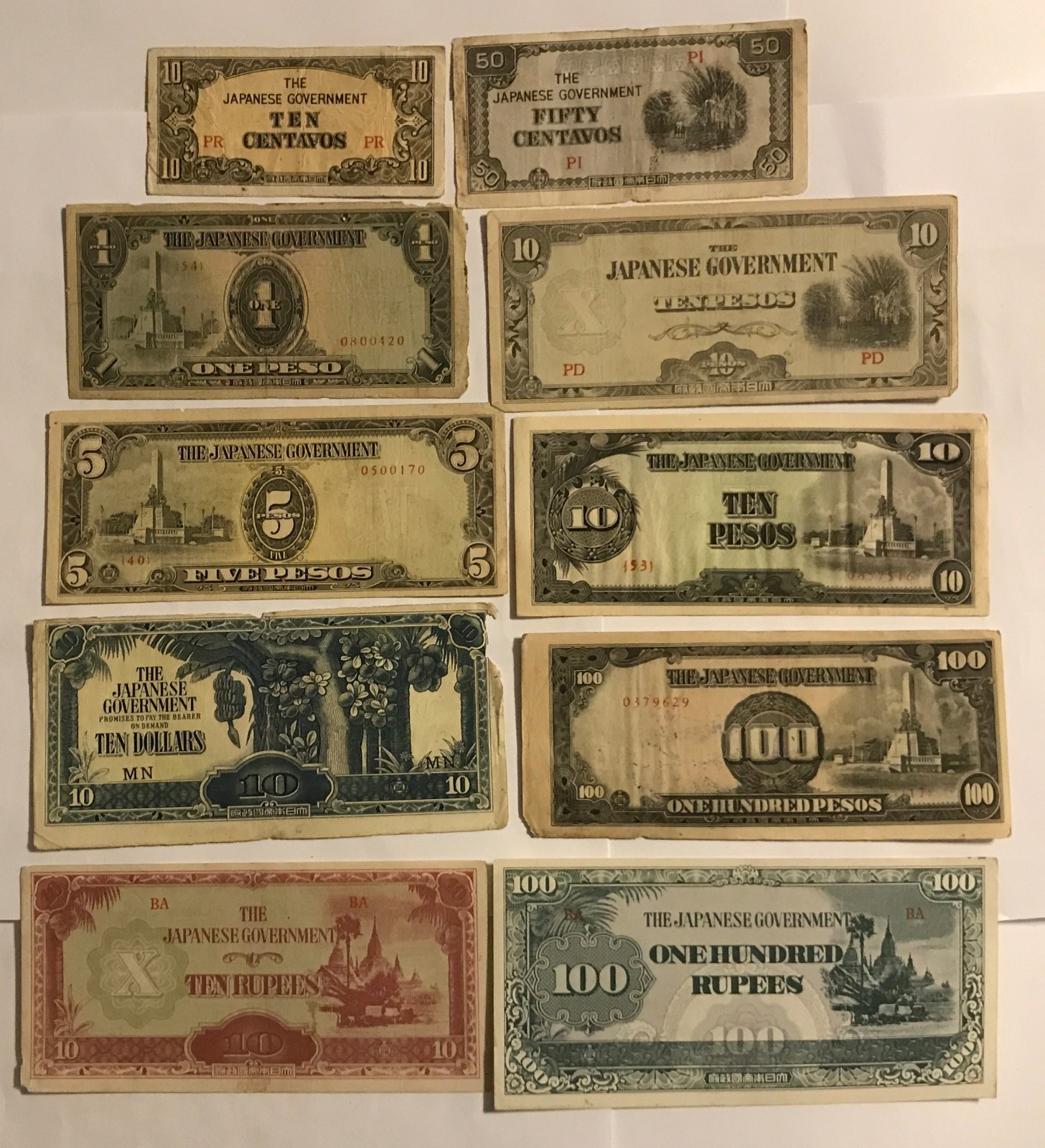 10 DIFFERENT - JAPANESE INVASION - GOVERNMENT ISSUED CURRENCY NOTES  #31