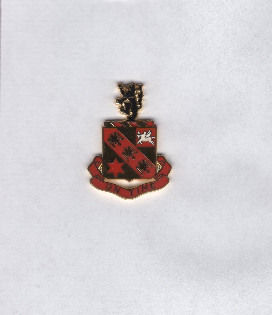 US Army 11th Field Artillery Regiment crest DUI clutchback badge G-23