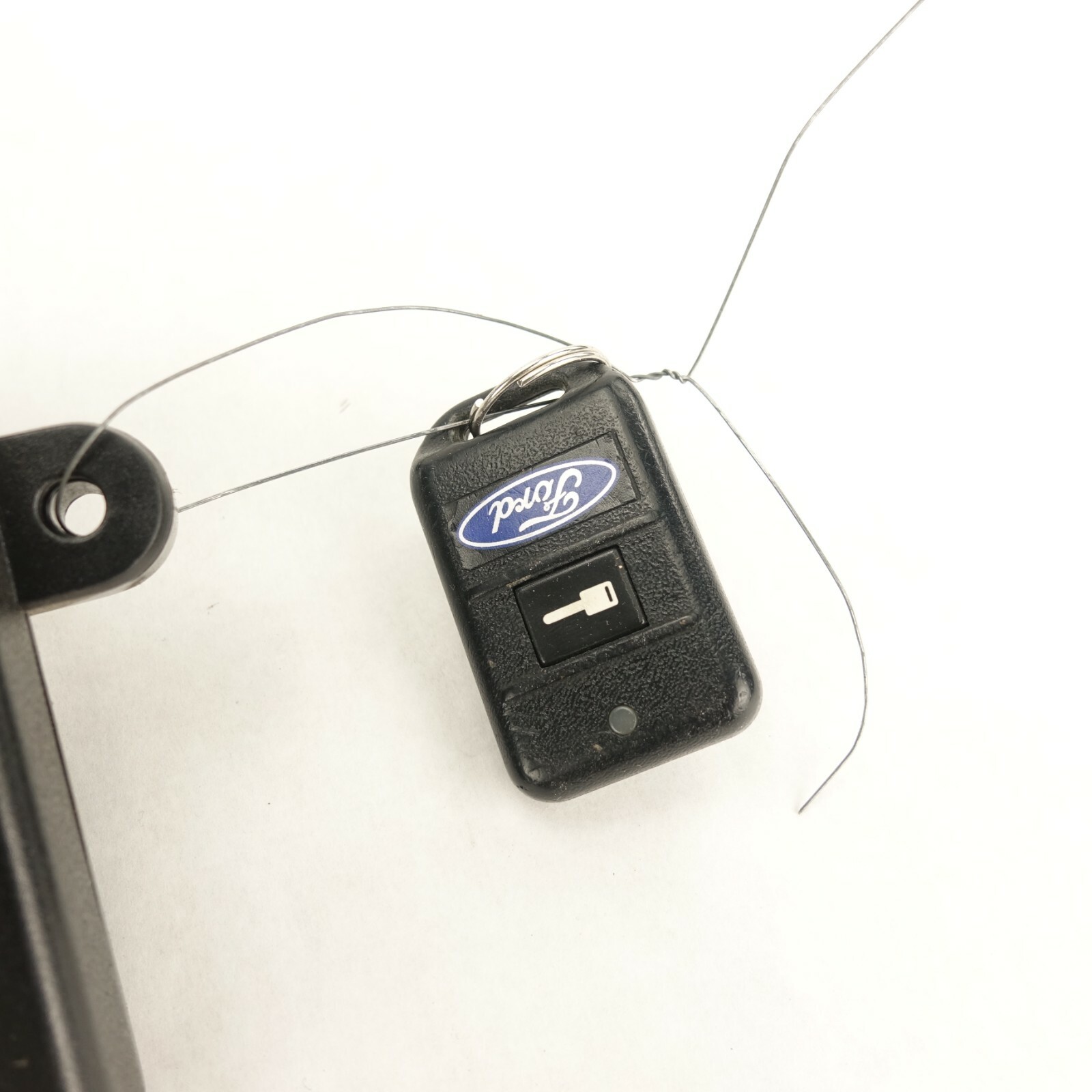 2011 Ford Taurus With Conventional Key Ignition Switch Remote Start System